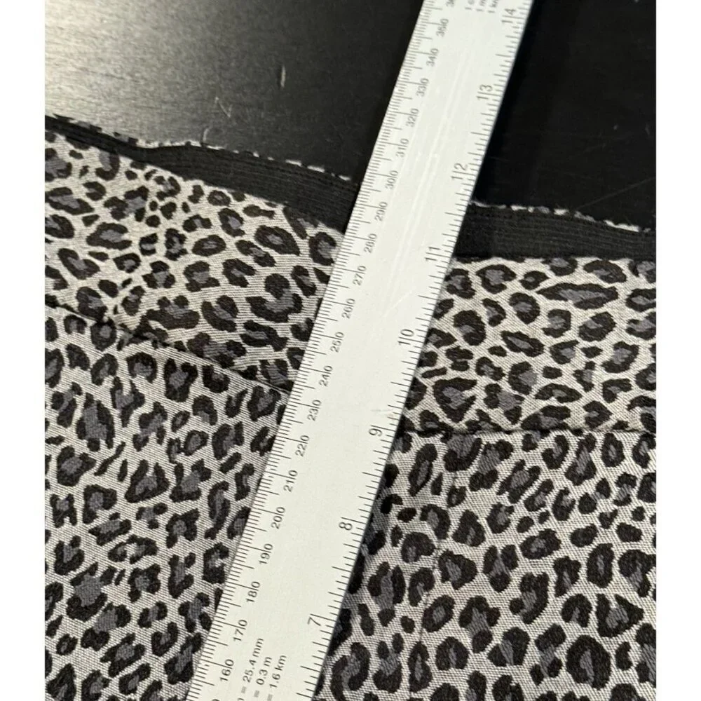 RACHEL ROY Gray Cheetah Animal Print Textured Cropped Agatha Pants Women's Sz 8 - Picture 11 of 12